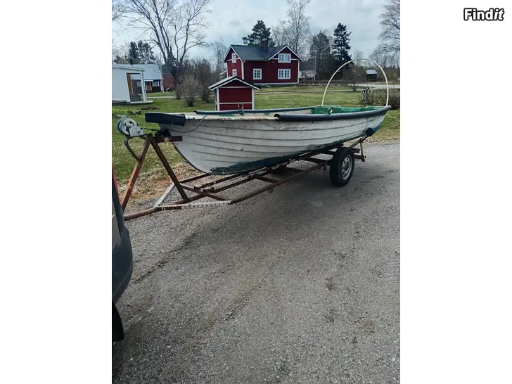Myydään Båt och trailer