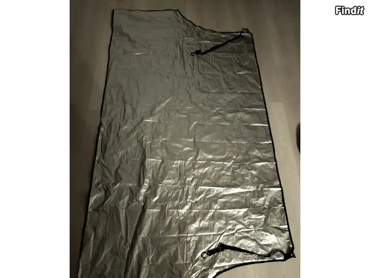 Myydään Tuulilasinsuoja peite