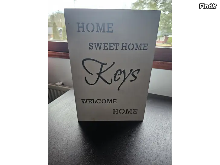 Myydään Nykelskåp