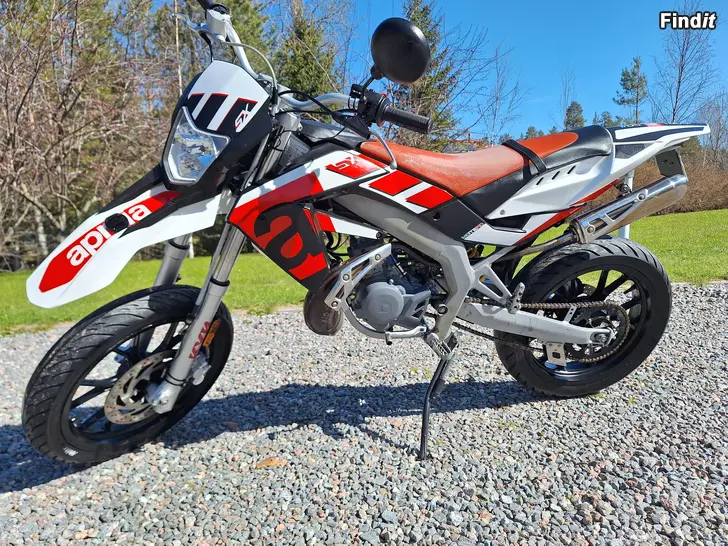 Säljes Aprilia SX 50 2017