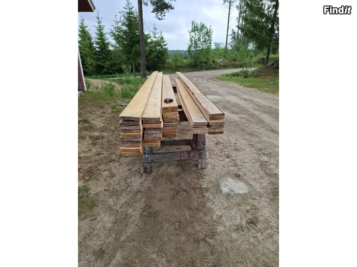 Myydään Kaksi erää 5 tuuman lautaa