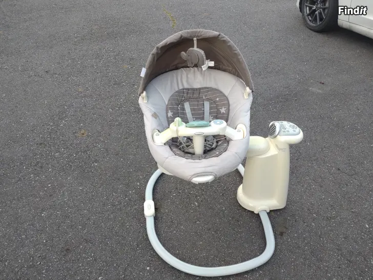 Säljes Babysitter/ kolikgunga med motor