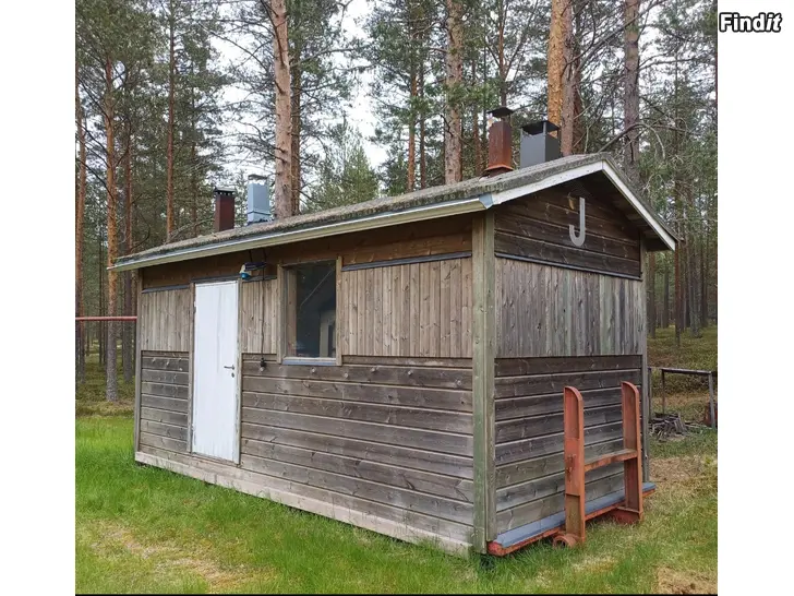 Säljes Savustus ja grilli mökki