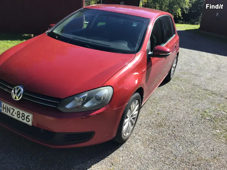 Myydään Vw golf 2010 1.4 tsi