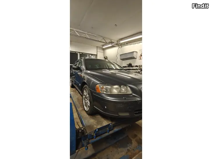Säljes Volvo v70
