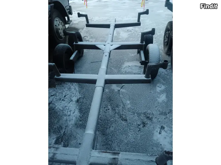 Säljes Skogsvagn //båtvagn