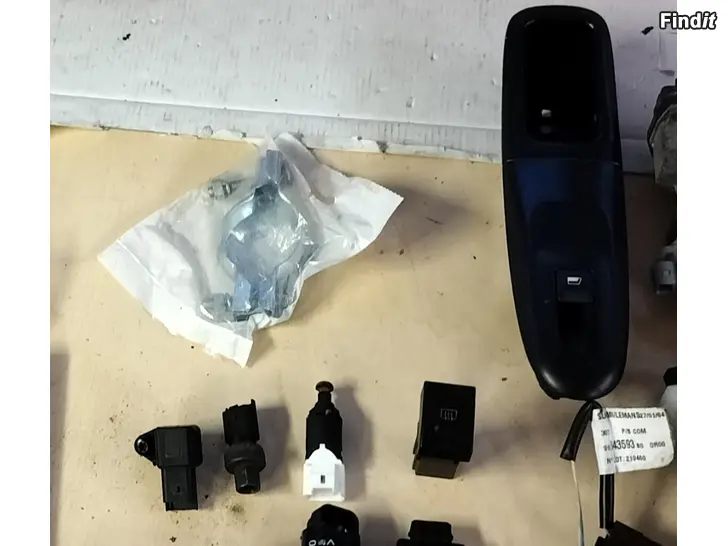 Myydään Jarrupolkimenanturi ilmastoinninpainekytkin