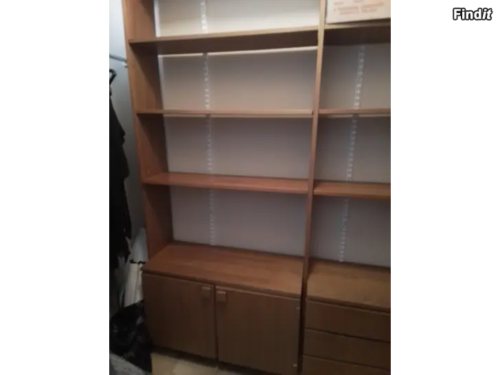 Myydään Kaksiosainen tiikkikirjakaappi