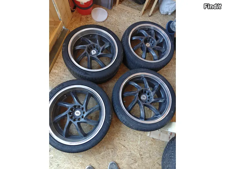 Säljes Enkei fälgar 18 tum 5x114,3