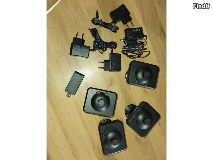 Myydään wireless valvontakamera setti