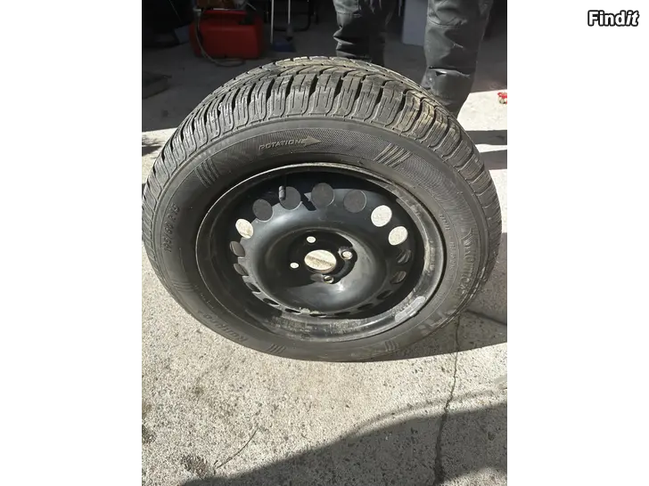 Säljes Sommardäck och fälgar 4x100