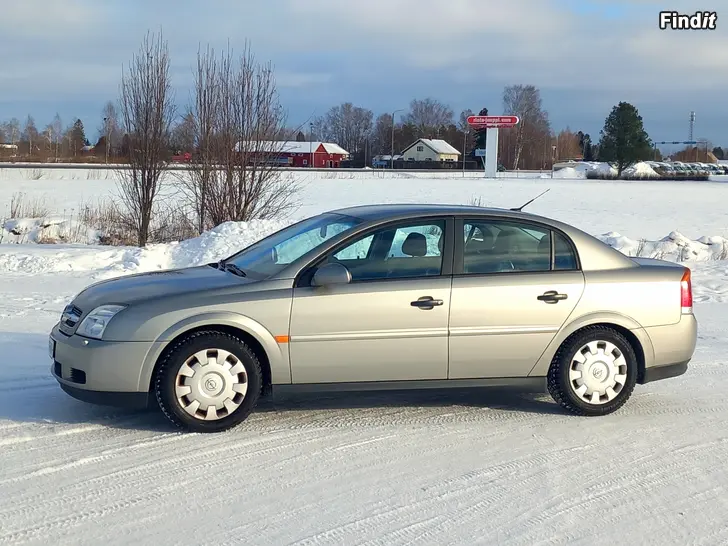Säljes Opel Vectra 2.2 Bensa Comfort 4-ov