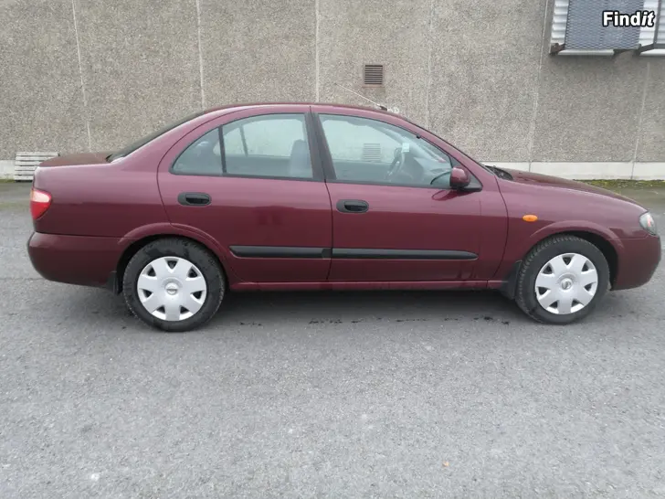Myydään Nissan Almera 1,5.....