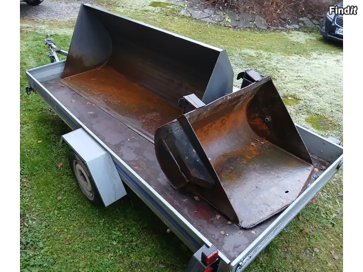 Myydään Lähes käyttämätön ja uusi NORJE kauha TRIMA kiinnityksellä