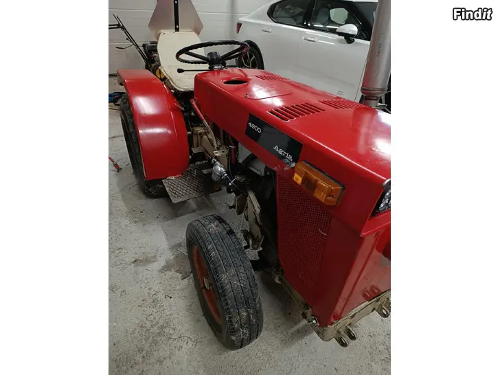 Myydään Agria 4800