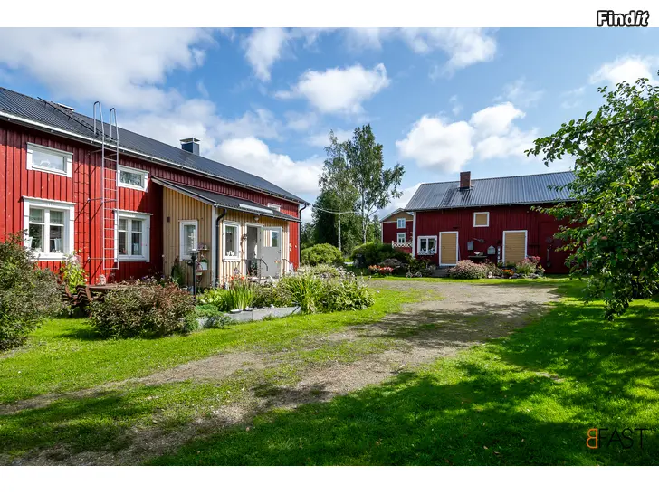 Säljes Egnahemshus i Finby, Närpes / Stationsvägen 88