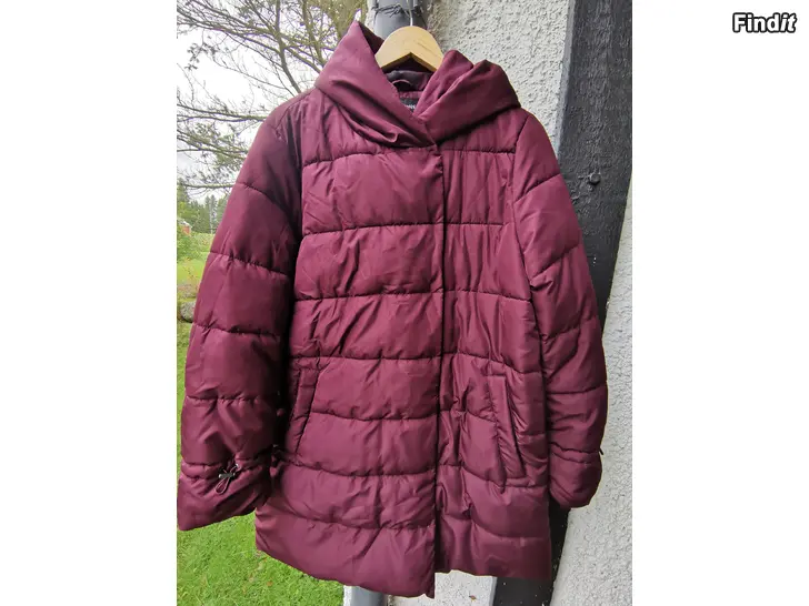 Myydään Hupullinen talvitakki L-XL