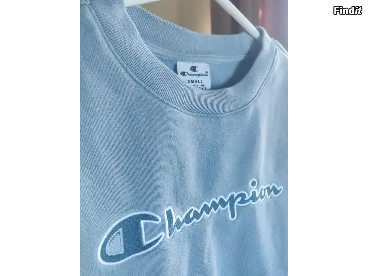 Säljes Champion tröja