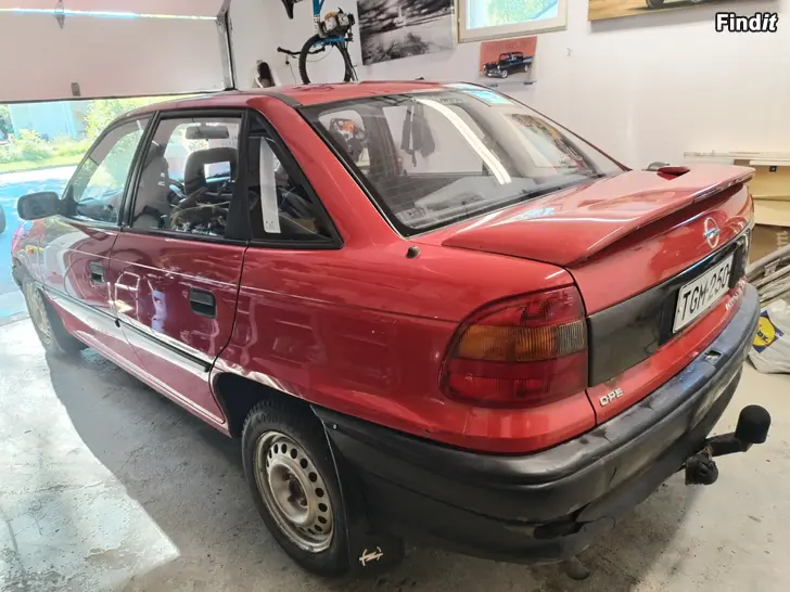 Säljes Opel Astra 1.6i