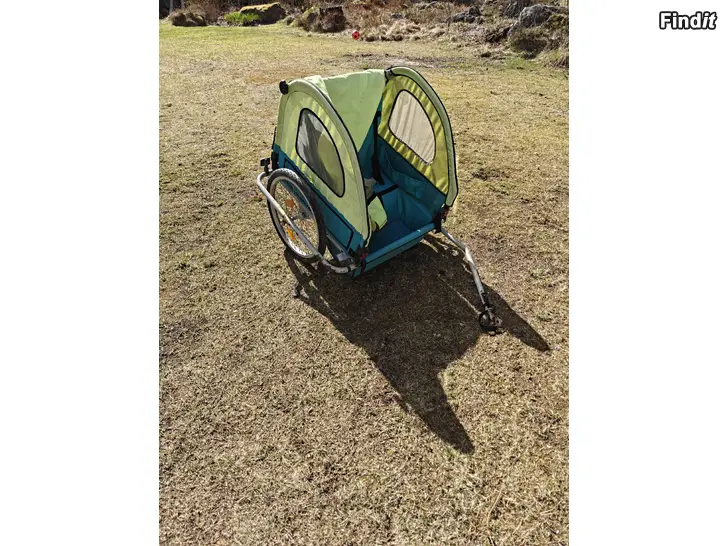 Säljes Cyckelvagn för 2 barn