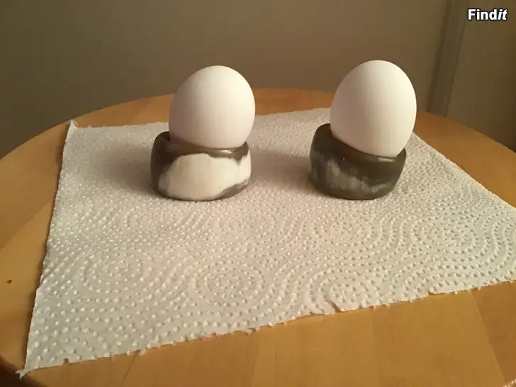 Säljes Handgjorda  servettringar av finländskt kohorn