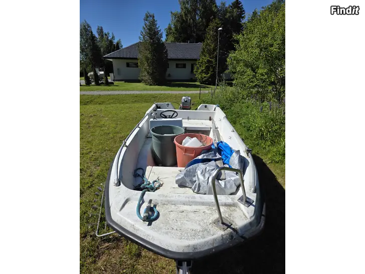 Myydään Mariner