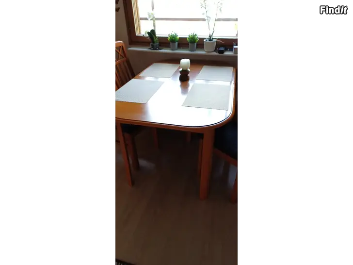Säljes Köksbord + 6 stolar