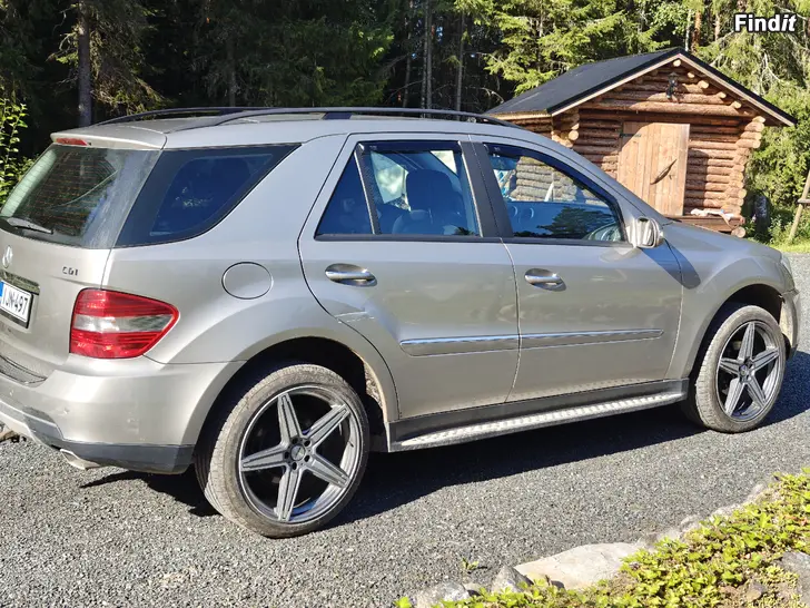 Myydään Mercedes ML320cdi