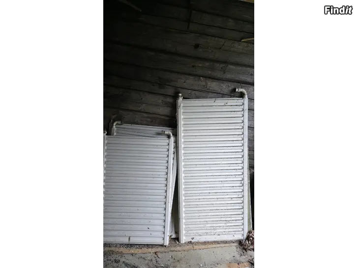 Myydään Värmebatterier - lämpöpatterit