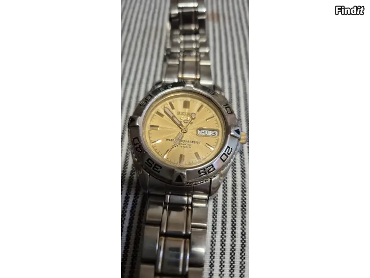 Myydään Seiko sport 5