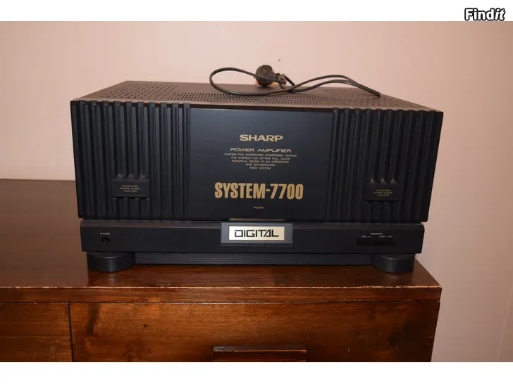 Myydään Sharp 7700