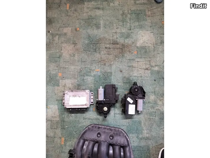 Myydään Lasinnostimen moottori ohjaus boksi ruisku