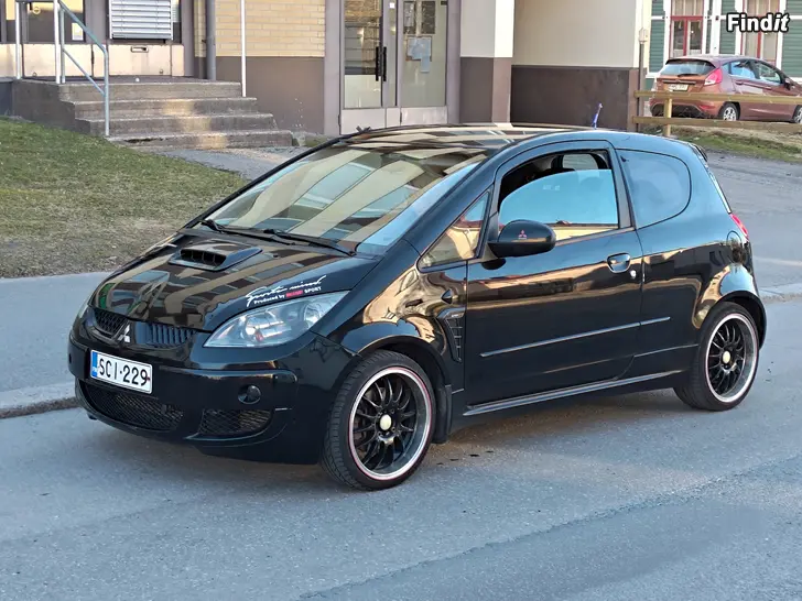 Myydään Mitsubishi colt CZT turbo