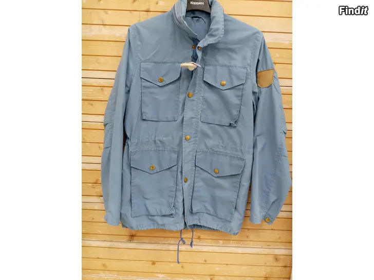 Myydään Fjällräven takki, koko 36