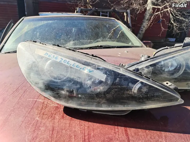 Myydään Peugeot 206 angel eyes ajovalot
