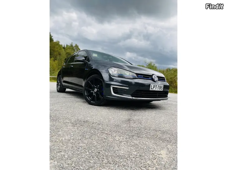Myydään VW Golf-7