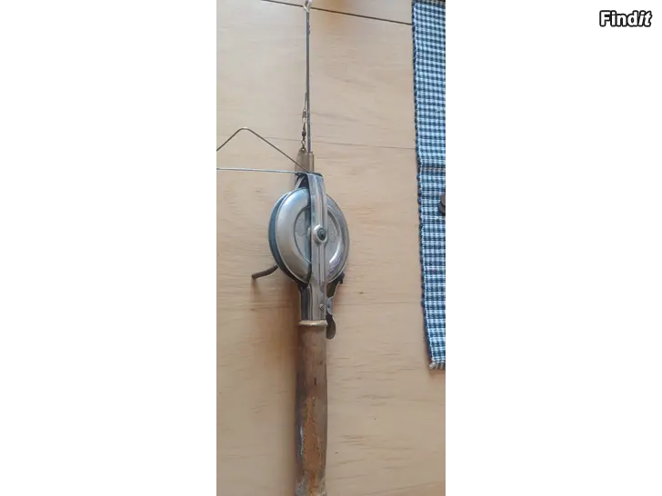 Myydään Puustjärvi pilkkivapa