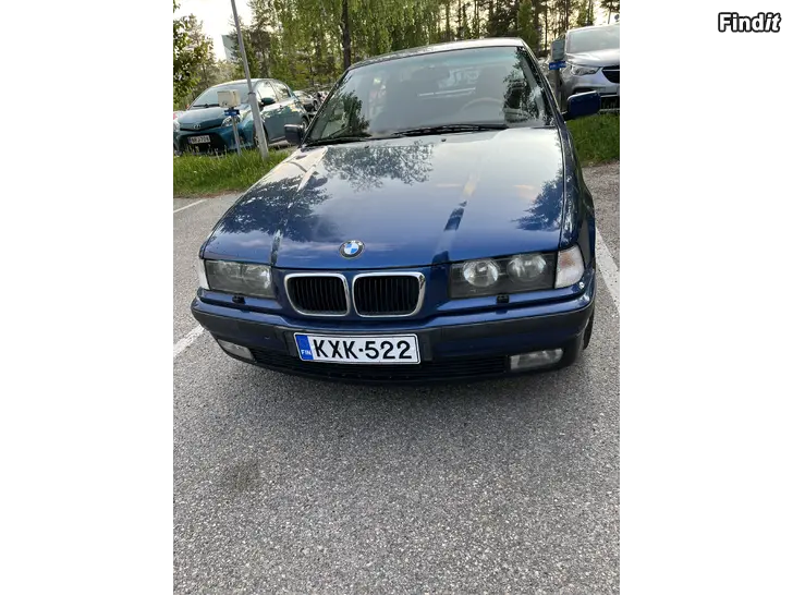 Säljes BMW 320i Comfort E36 M52 1997