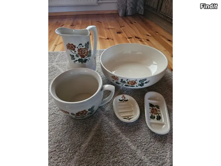 Myydään Arabia Pesukalusto