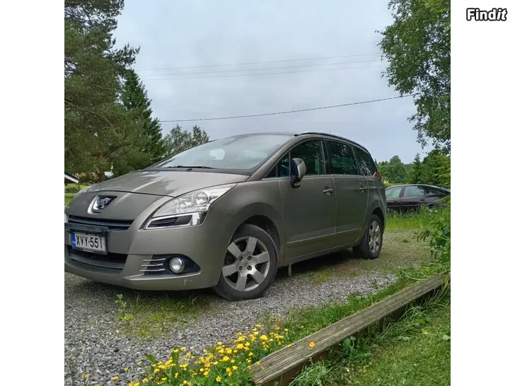 Myydään Peugoet 5008 2.0hdi 7 sits -11