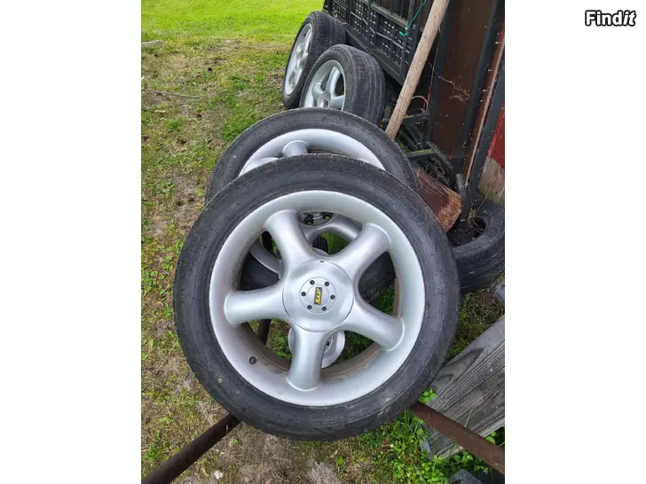 Myydään 17 däck med ATS Fälgar 5x100