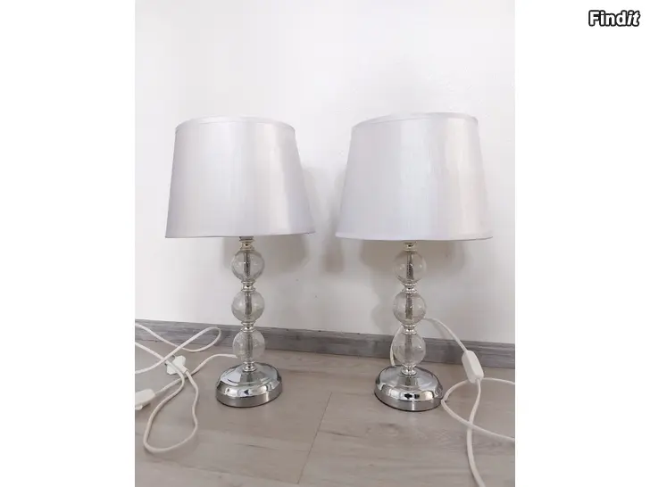 Säljes Bordslampor 2st