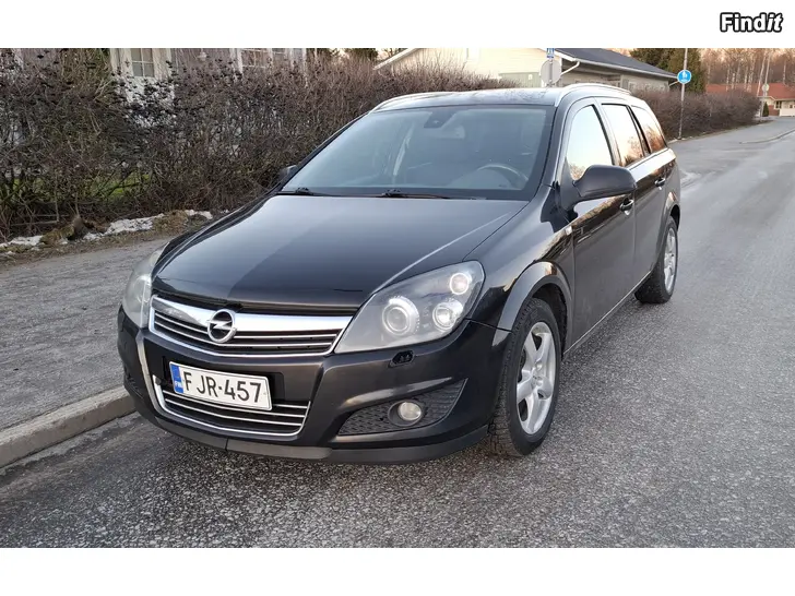 Myydään Opel astra 2010vm  1.7 diesel aj.390000km