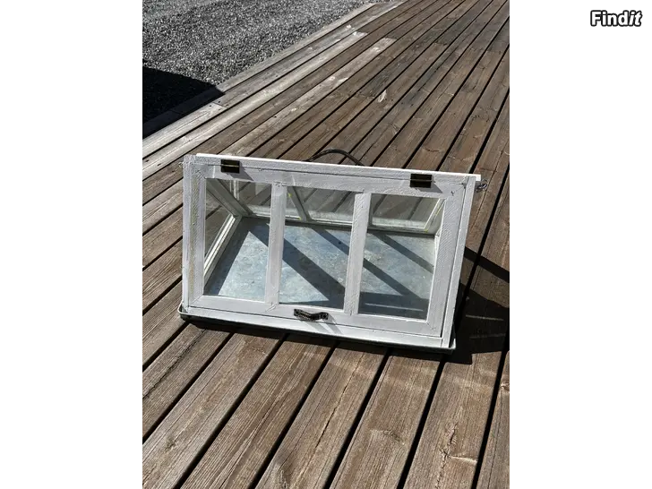 Säljes Litet växthus