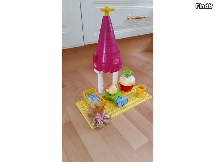 Myydään Lego Duplo Prinsessa setti 20e