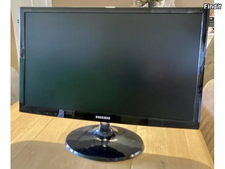 Myydään Samsung 24 TV