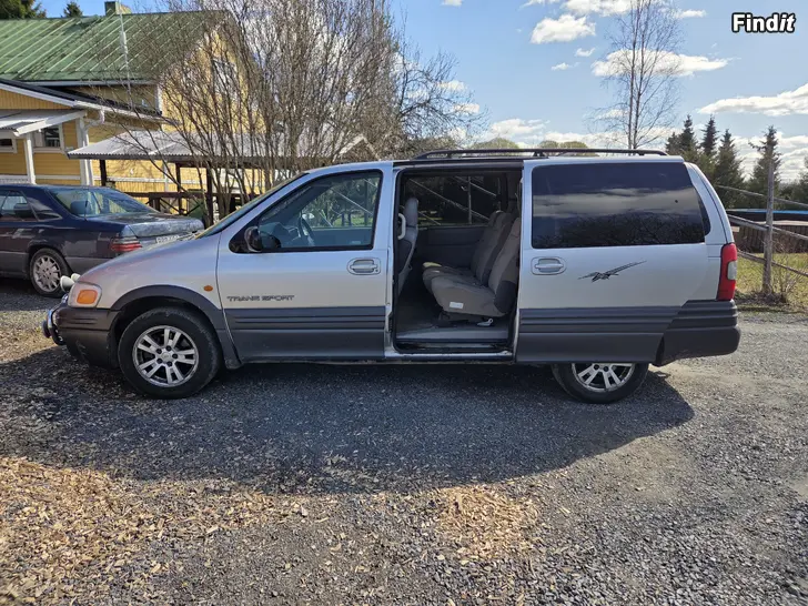 Myydään Chevrolet transport 4wd tilaauto