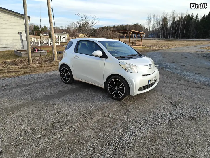 Säljes Toyota IQ 2009
