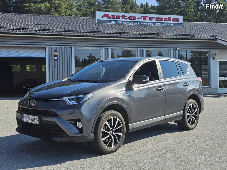 Säljes Toyota RAV4 2,5 Hybrid Active 2018