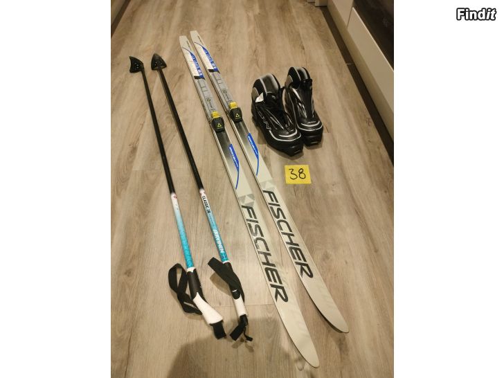Myydään Skidpaket suksipaketti Fisher 150 cm